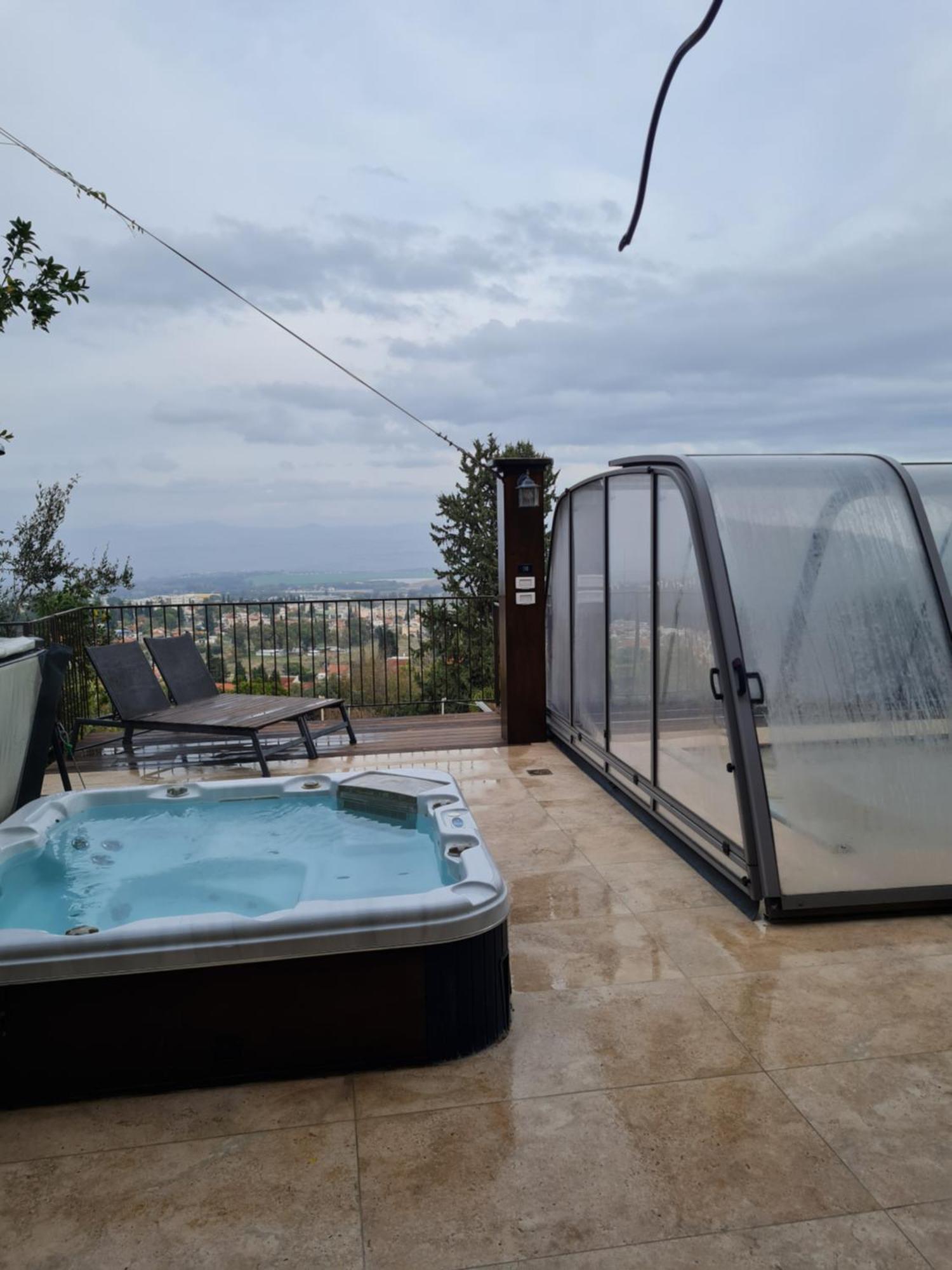 Villa Naomi'S Rosh Pinna Esterno foto