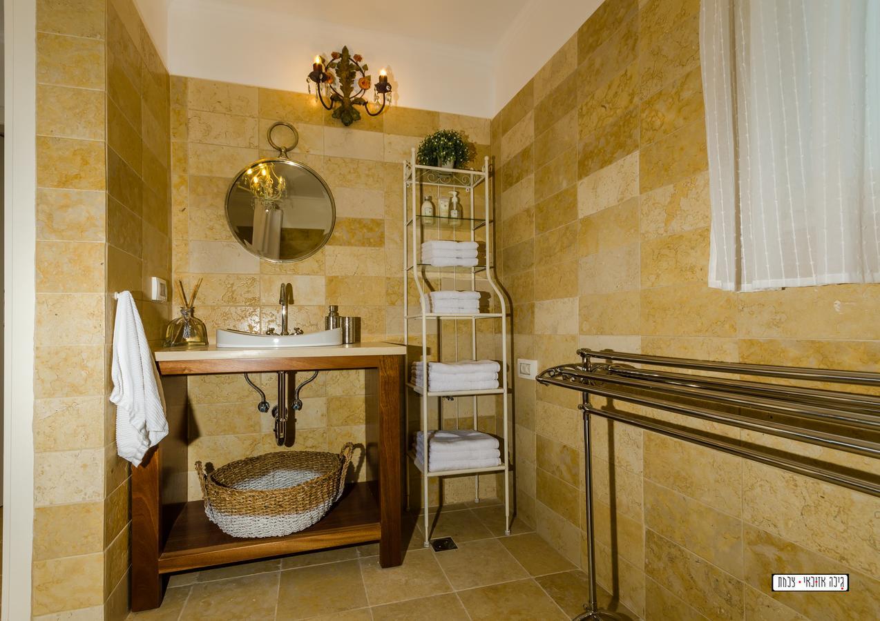 Villa Naomi'S Rosh Pinna Esterno foto