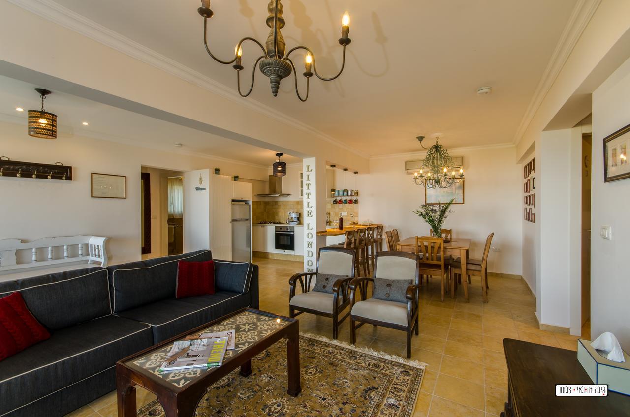 Villa Naomi'S Rosh Pinna Esterno foto
