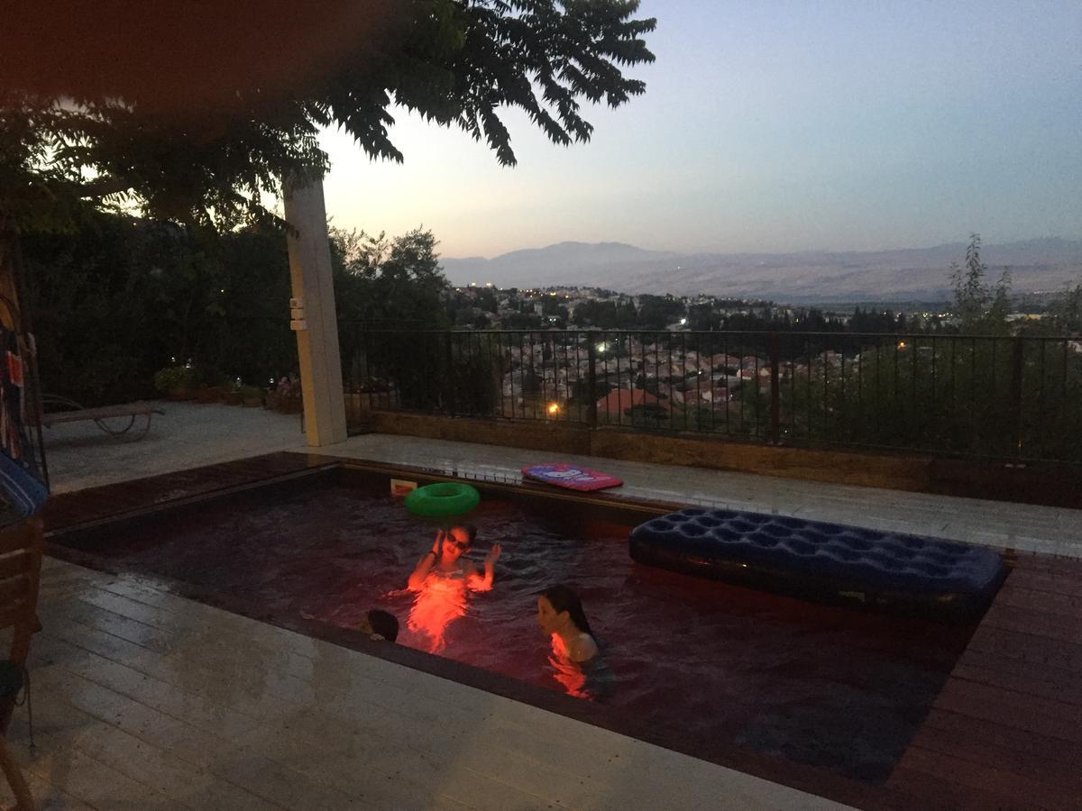 Villa Naomi'S Rosh Pinna Esterno foto