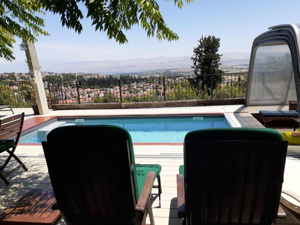 Villa Naomi'S Rosh Pinna Esterno foto
